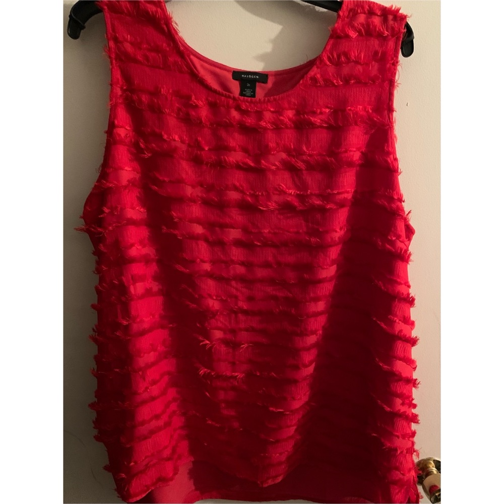 Halogen Red Fringe Top with Inner lining